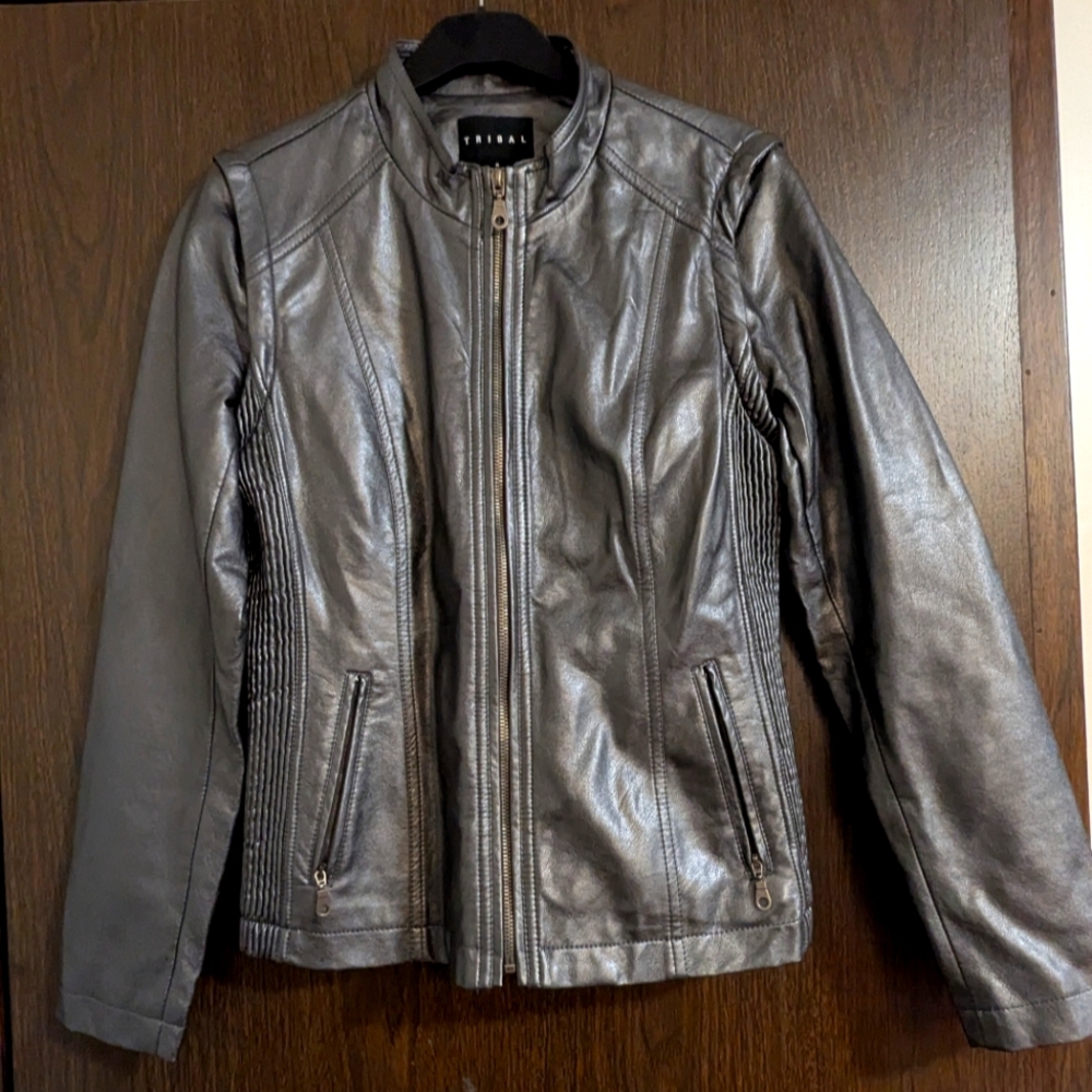 Tribal Convertible Moto Jacket (L, Faux Leather)